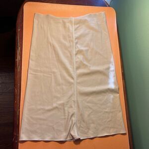 Spanx Medium Tan Shape wear Slip Like NEW